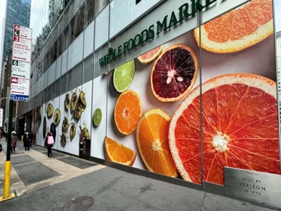 Wall vinyl & window signs Photo